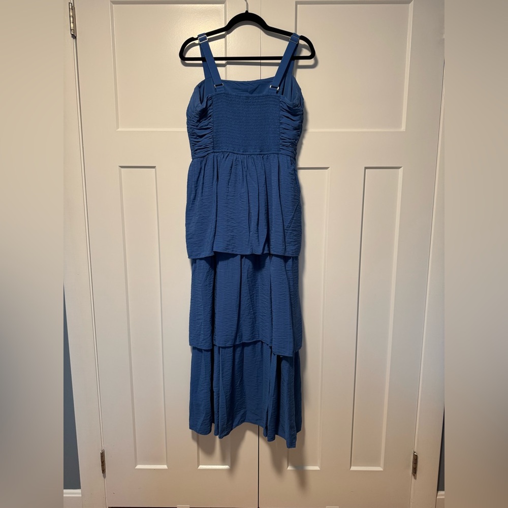 Abercrombie & Fitch Emerson Tiered Maxi Dress Blue Size L - Picture 2 of 4